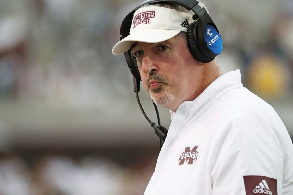 Who is Joe Moorhead and why should Duck fans be celebrating his appointment as offensive coordinator?