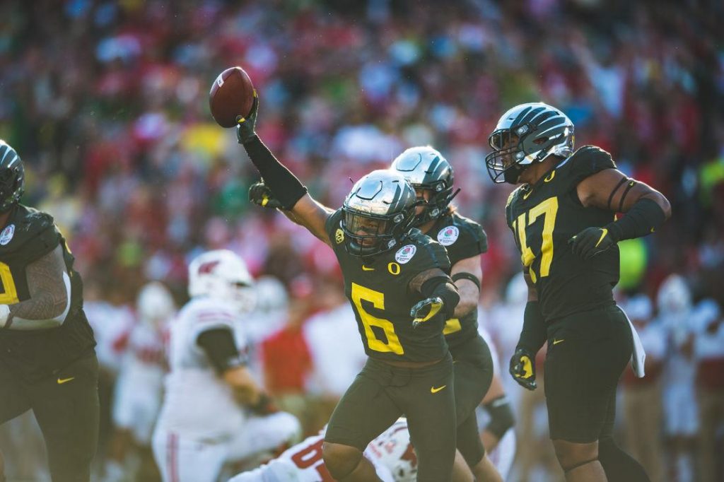 Postgame Post Mortem: Takeaways from Oregon's win over Wisconsin