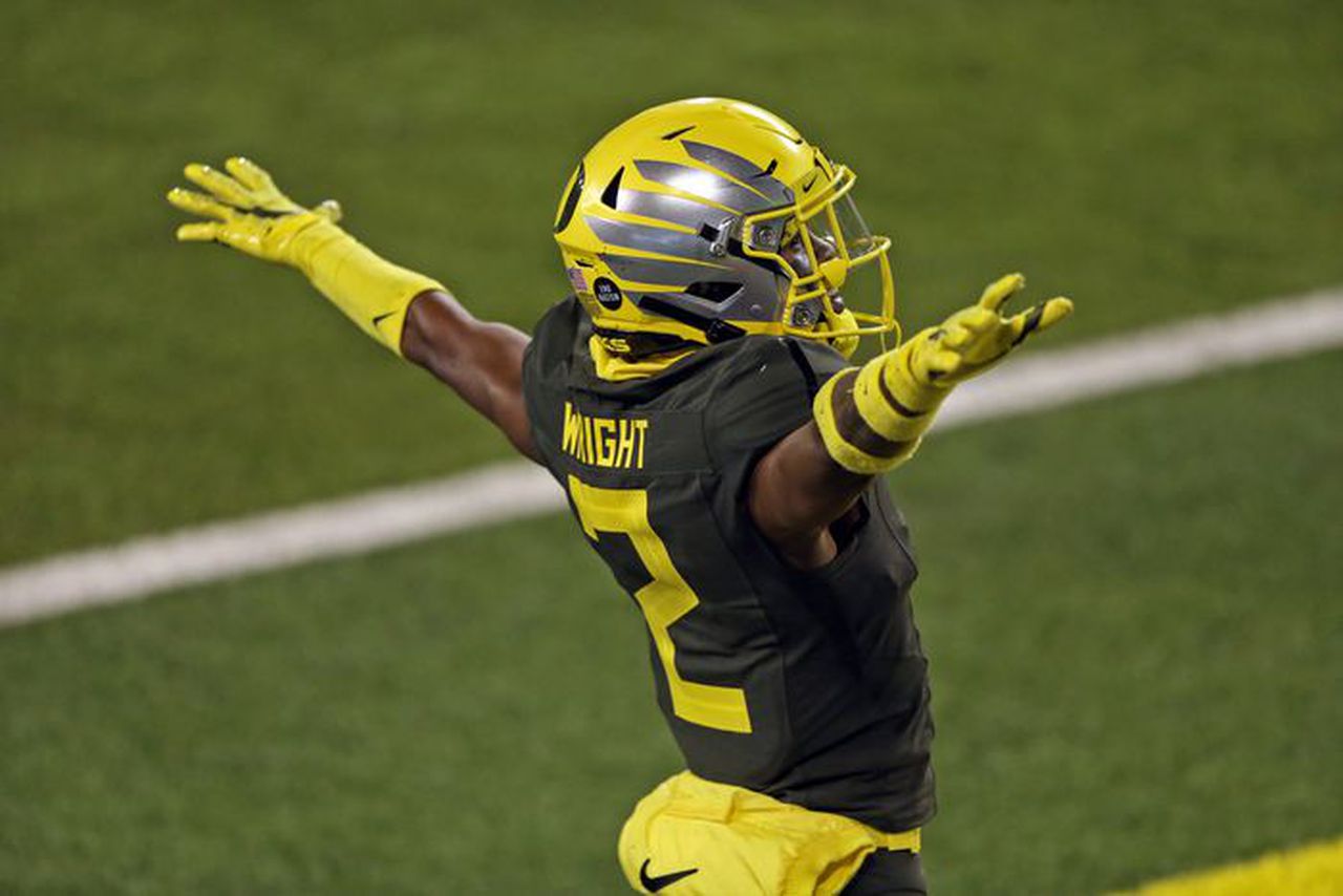 Spring Storylines: Does Oregon get better with Jevon Holland elevated to a  starting role? – Whole Flock of Ducks